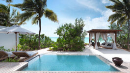 All-villas,-all-luxury-at-the-newest-Fairmont-resort