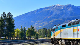 VIA Rail extends suspension of the Canadian route