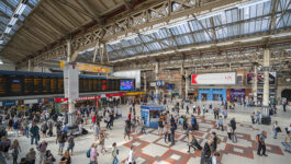 Commuter chaos in London following Network Rail power failure