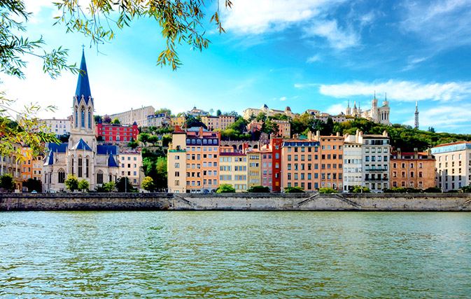 Thinking of summer in France? Air Transat has got your clients covered
