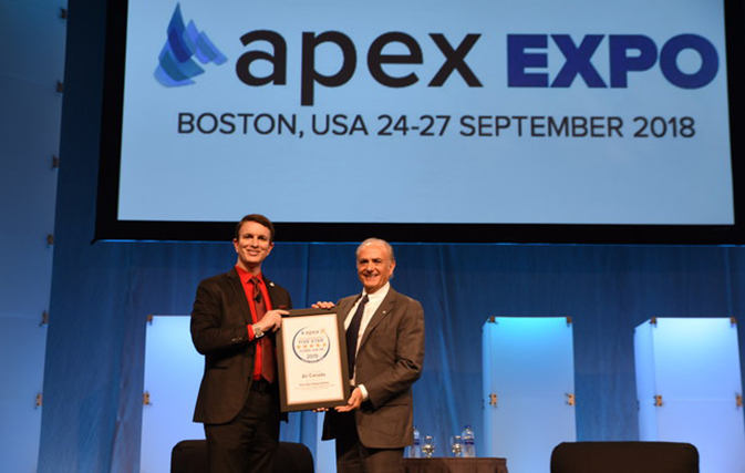 Air Canada CEO honoured at APEX EXPO