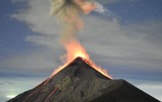 Travellers told to stay away from Iceland’s erupting volcano