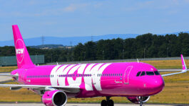 WOW air reaches tentative agreement with last-minute investor