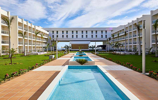 RIU opens its 20th property in Mexico, the Riu Palace Baja California