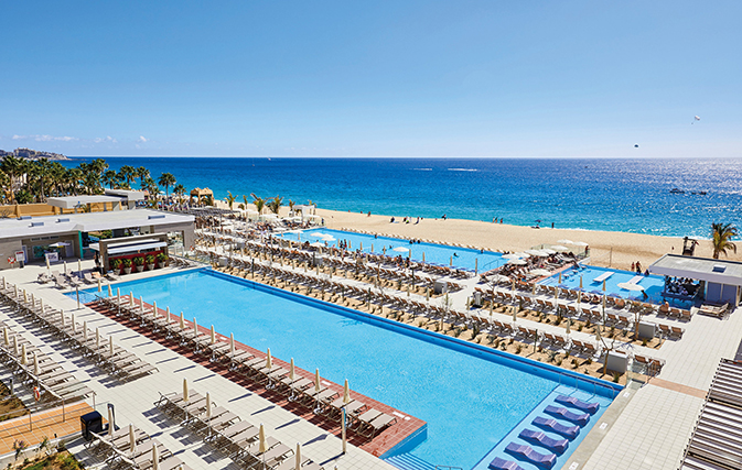 Sunwing welcomes the just-opened Riu Palace Baja California