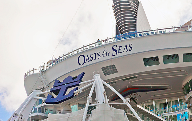 Norovirus outbreak sickens 277 on Oasis of the Seas