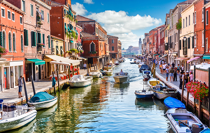 Cash gift cards and a trip to Ireland or Italy up for grabs with Insight’s new agent incentive