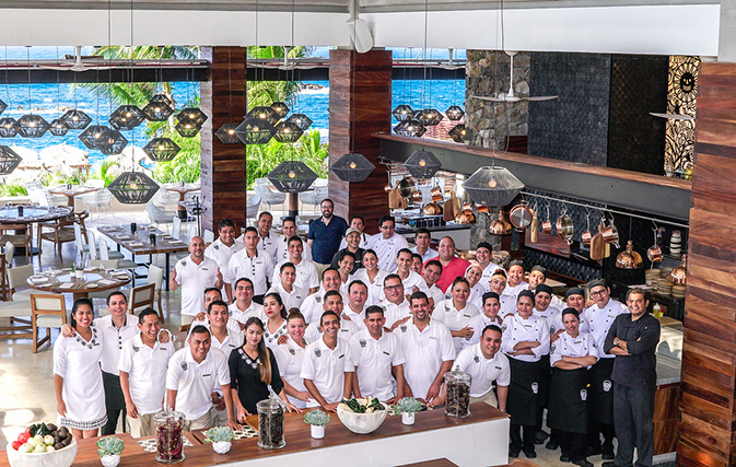 Four Seasons Resort Punta Mita debuts ‘most dramatic restaurant concept to date’