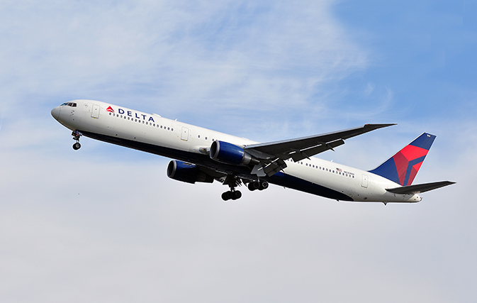 Delta will require new hires to be vaccinated against virus