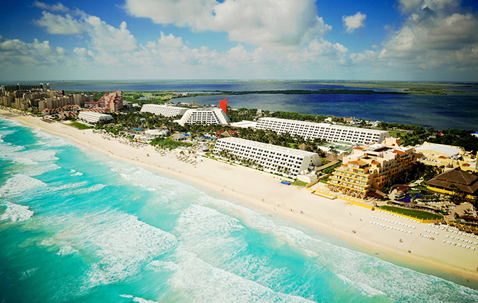 Grand Oasis Cancun “fun from the word go”, says Transat