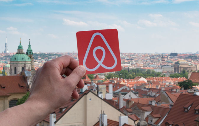 кругосвітня подорож від Airbnb