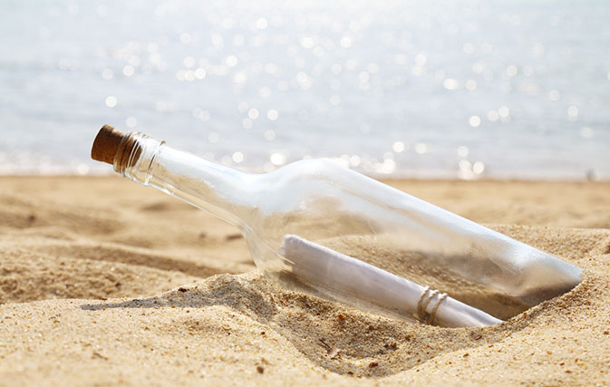 Man-finds-cruise-passengers-message-in-a-bottle-50-years-later