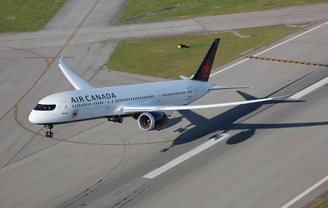 Air-Canada-puts-more-money-on-the-table-and-gets-lock-up-agreement-with-Transats-biggest-shareholder