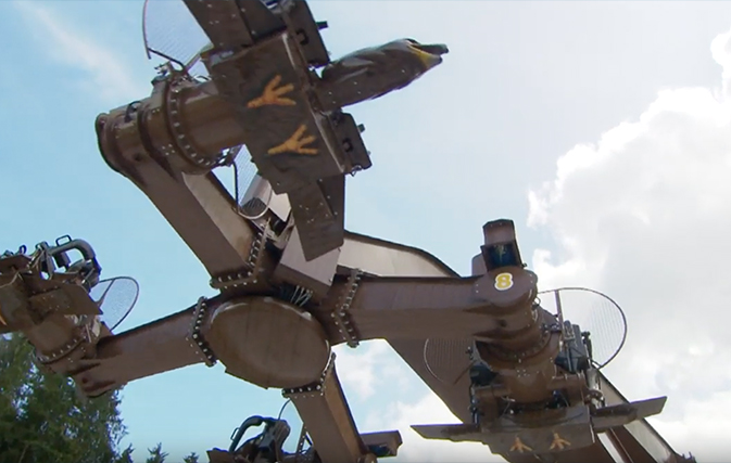 German-amusement-park-shuts-down-ride-after-realizing-it-looks-like-flying-swastikas