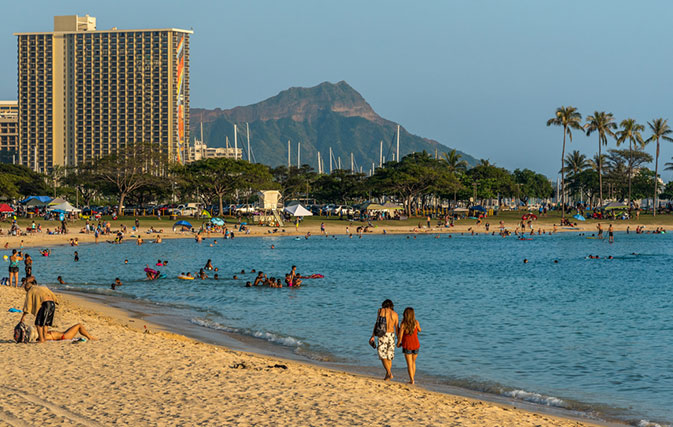 Hawaii-councillor-wants-environmental-pledge-from-visitors