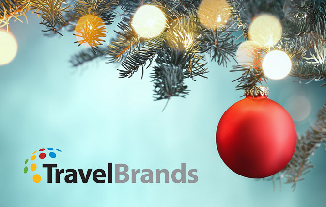Book-travel-decorate-a-tree-earn-points-with-TravelBrands-agent-promo