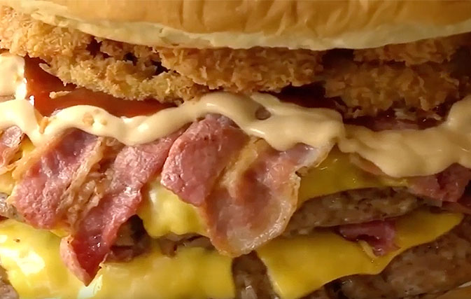 Bangkok’s ‘biggest burger’ weighs 13 pounds and people are racing to eat it