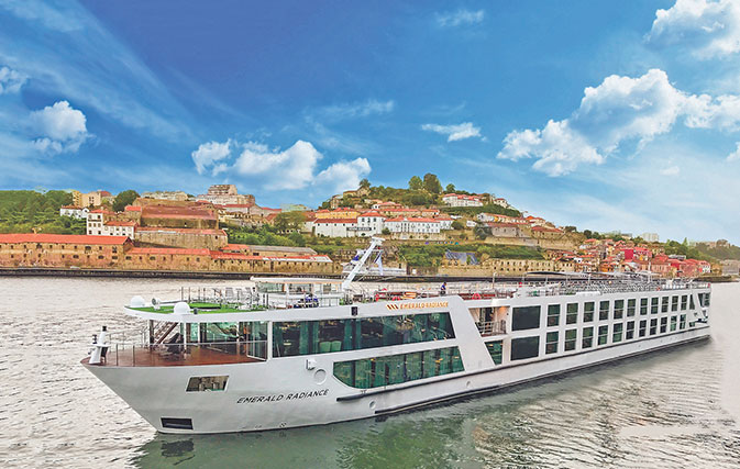 Free-air-EBB-with-Emerald-Waterways-culinary-cruise