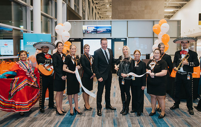 Sunwing-kicks-off-inaugural-flight-to-Mazatlan-from-YQB-with-airport-festivities-2