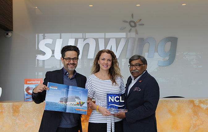 Sunwing-is-Norwegian-Cruise-Lines-Top-Canadian-Tour-Operator-Partner-of-the-year