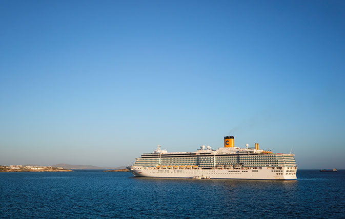 Costa-Luminosa-with-coronavirus-cases-and-Canadians-on-board-docks-in-France