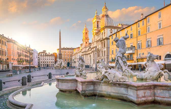 Passengers-on-last-flight-into-Canada-from-Rome-talk-of-empty-city