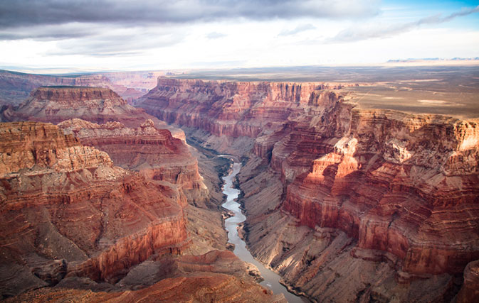 Calls mount to close Grand Canyon after resident gets virus