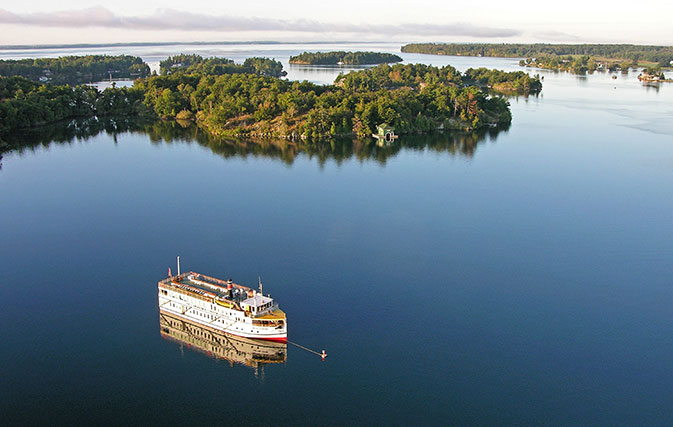 Sailing-close-to-home-with-St.-Lawrence-Cruise-Lines-2