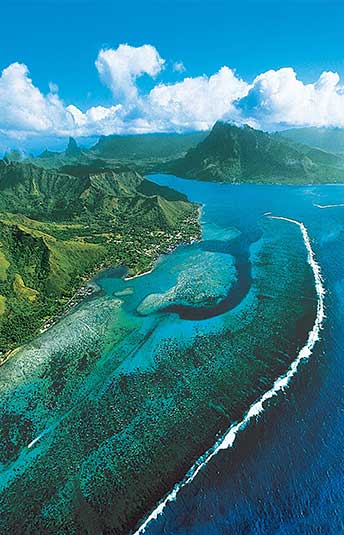 Paul Gauguin announces 2022 voyages to Tahiti, Fiji with 30% off