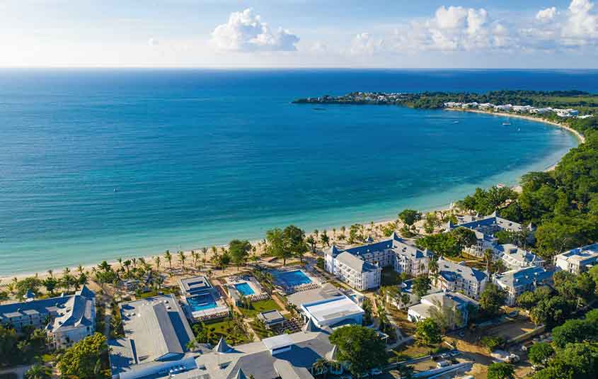 RIU celebrates 20 years in Jamaica