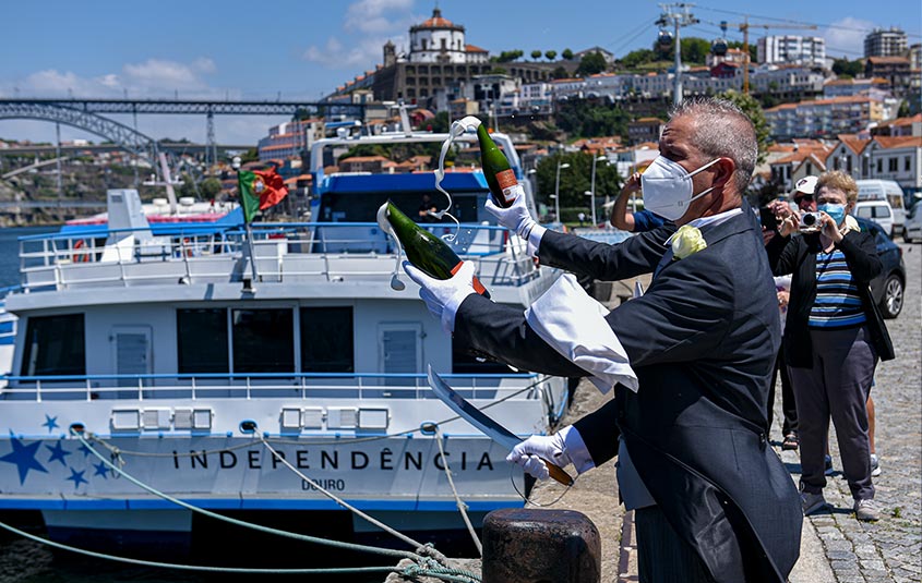 A toast to Uniworld’s newest super ship, S.S. São Gabriel