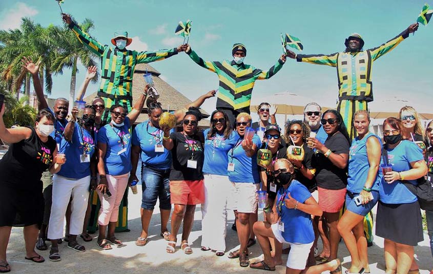 JTB reps showcase MoBay’s resorts, attractions on fun-filled ‘Irie Hour’ agent fam trip