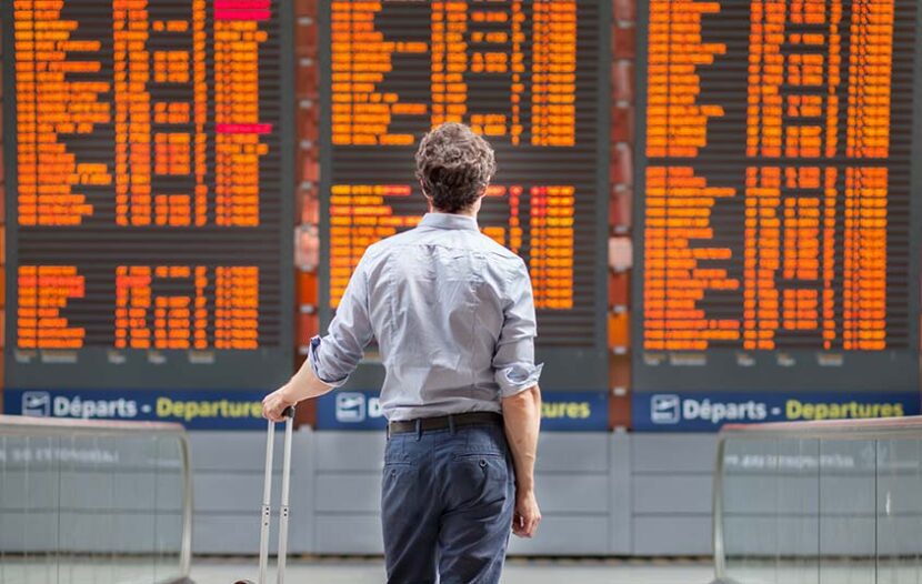 Flight delays at Canadian airlines far outstrip peers in U.S., despite improvements