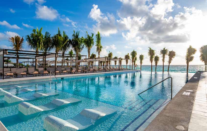 New 5-star Riu Palace Kukulkan opens in Cancun