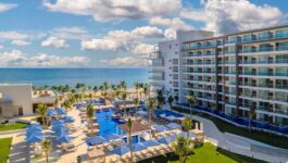 Royalton Splash Riviera Cancun, an Autograph Collection All-Inclusive Resort now open