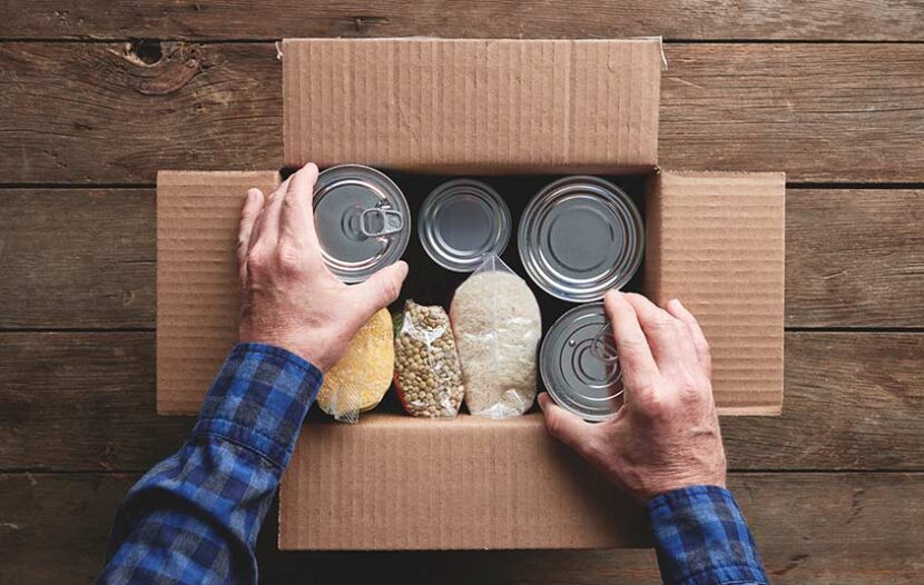 TravelBrands makes $10,000 donation to Food Banks Canada