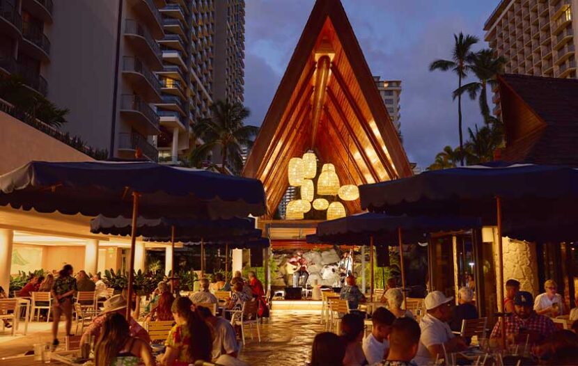 A Contemporary Beachfront Retreat rooted in Hawaiian culture