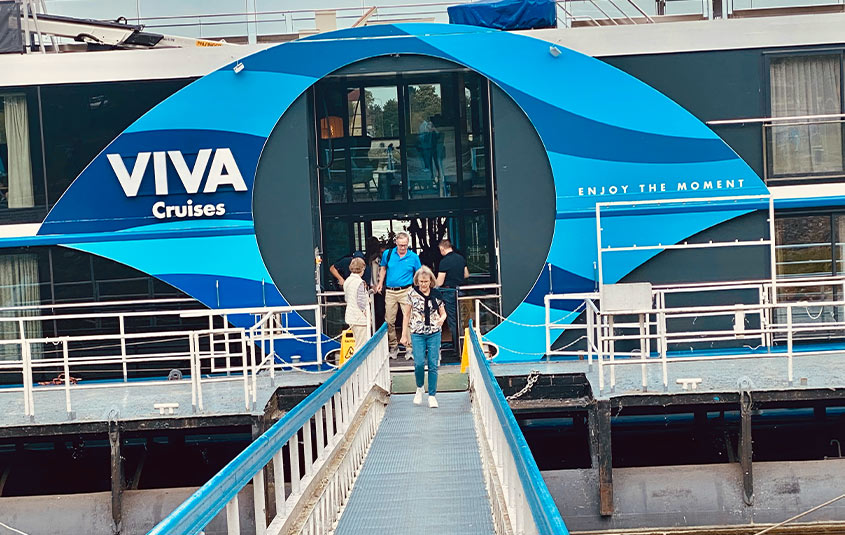 VIVA Cruises makes it easy to ‘enjoy the moment’ onboard its eighth river cruise ship 