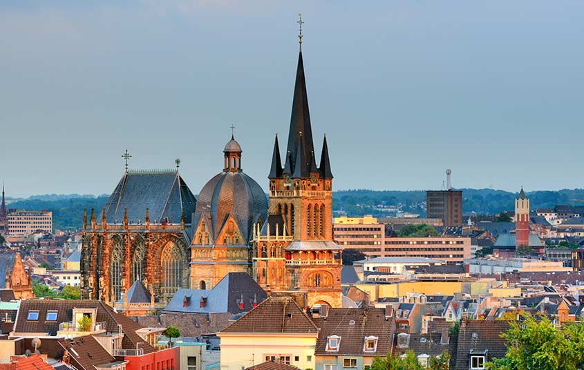 Reiche Geschichte und lebendige Städte zeichnen Deutschland aus;  Der Auftrieb ist bei der Lufthansa Group reichlich vorhanden
