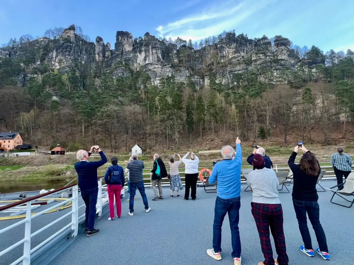 elegant elbe river cruise