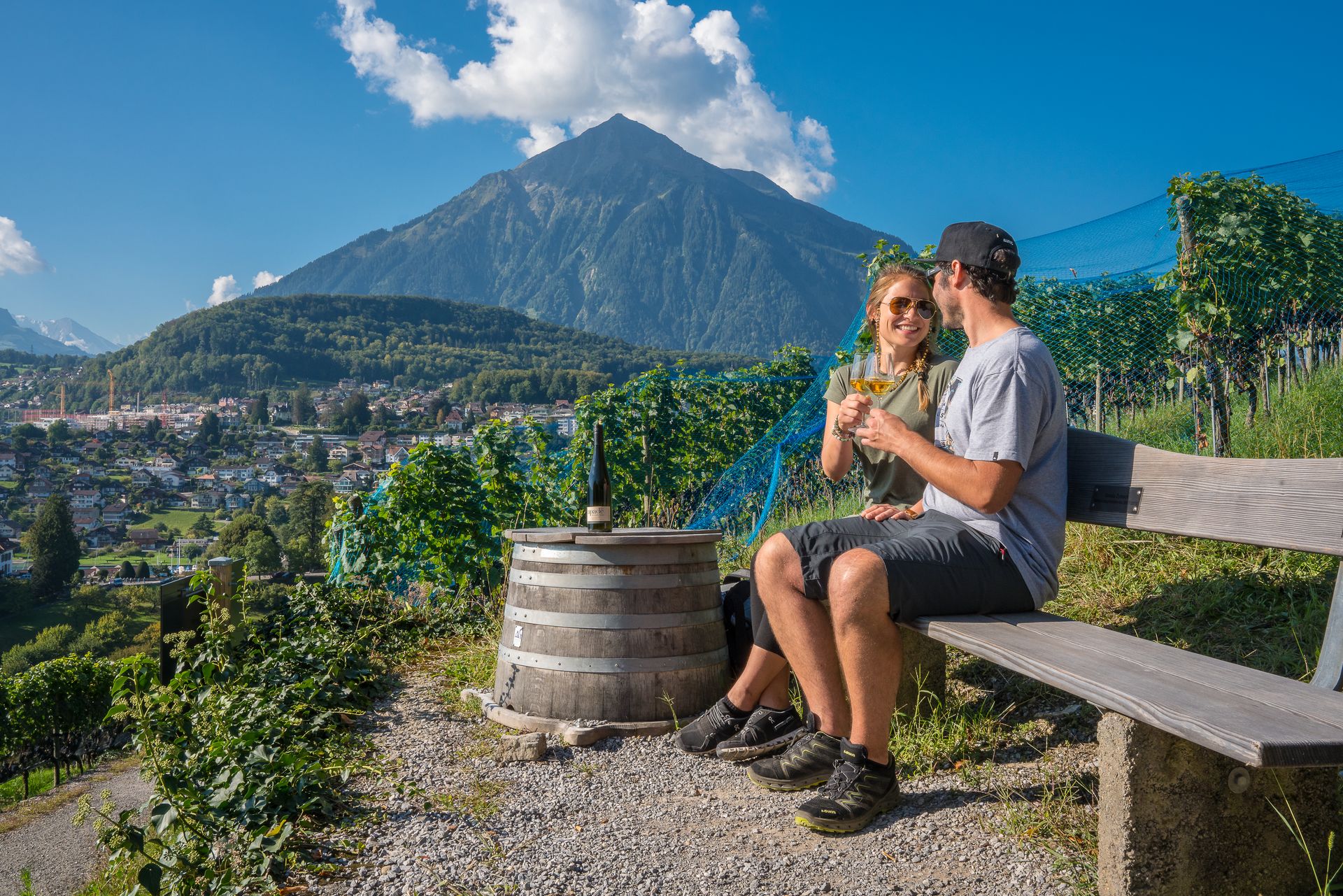 ビバレン イッセイ landscape 24点 Interlaken: An all-season Swiss playground with endless activities