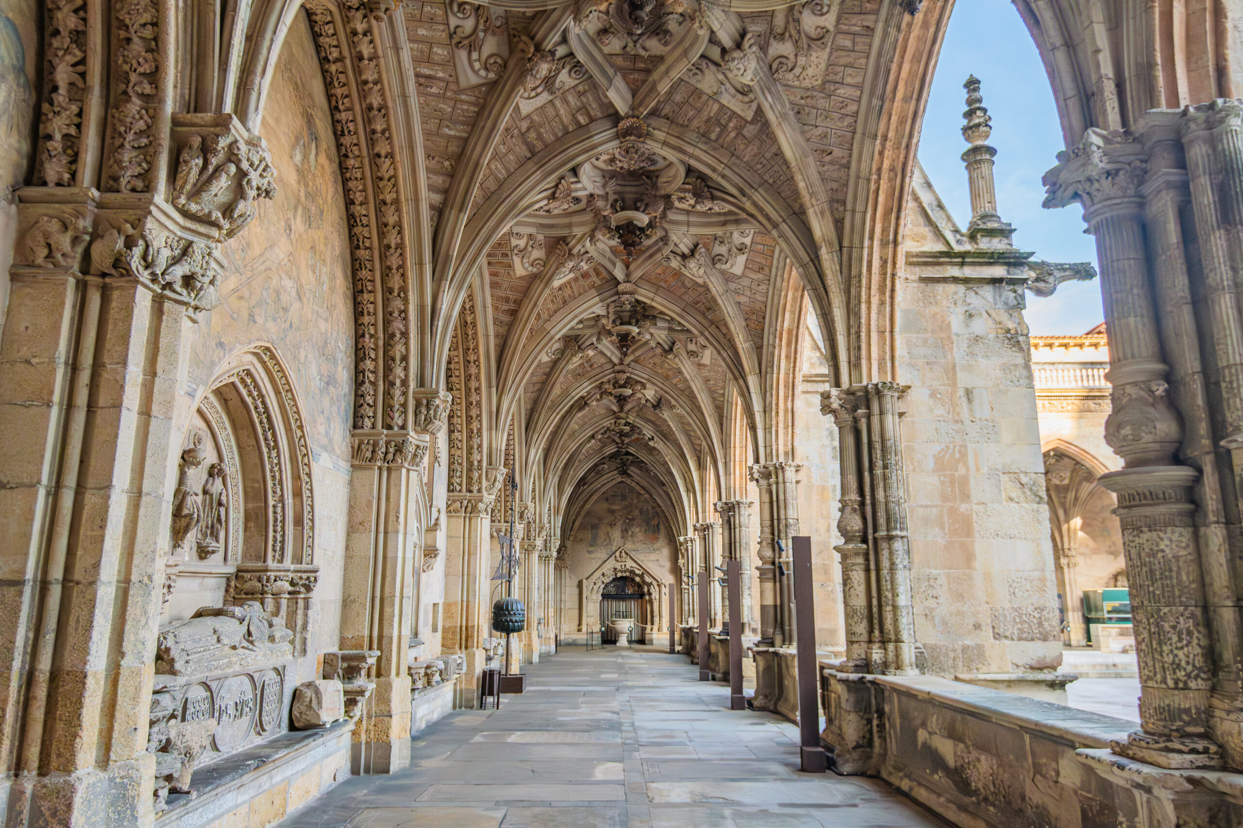 Isabel Martín Benítez from Spain’s Tourist Office Discusses the Country’s Passion for Sharing Its Stories – Podcast Interview