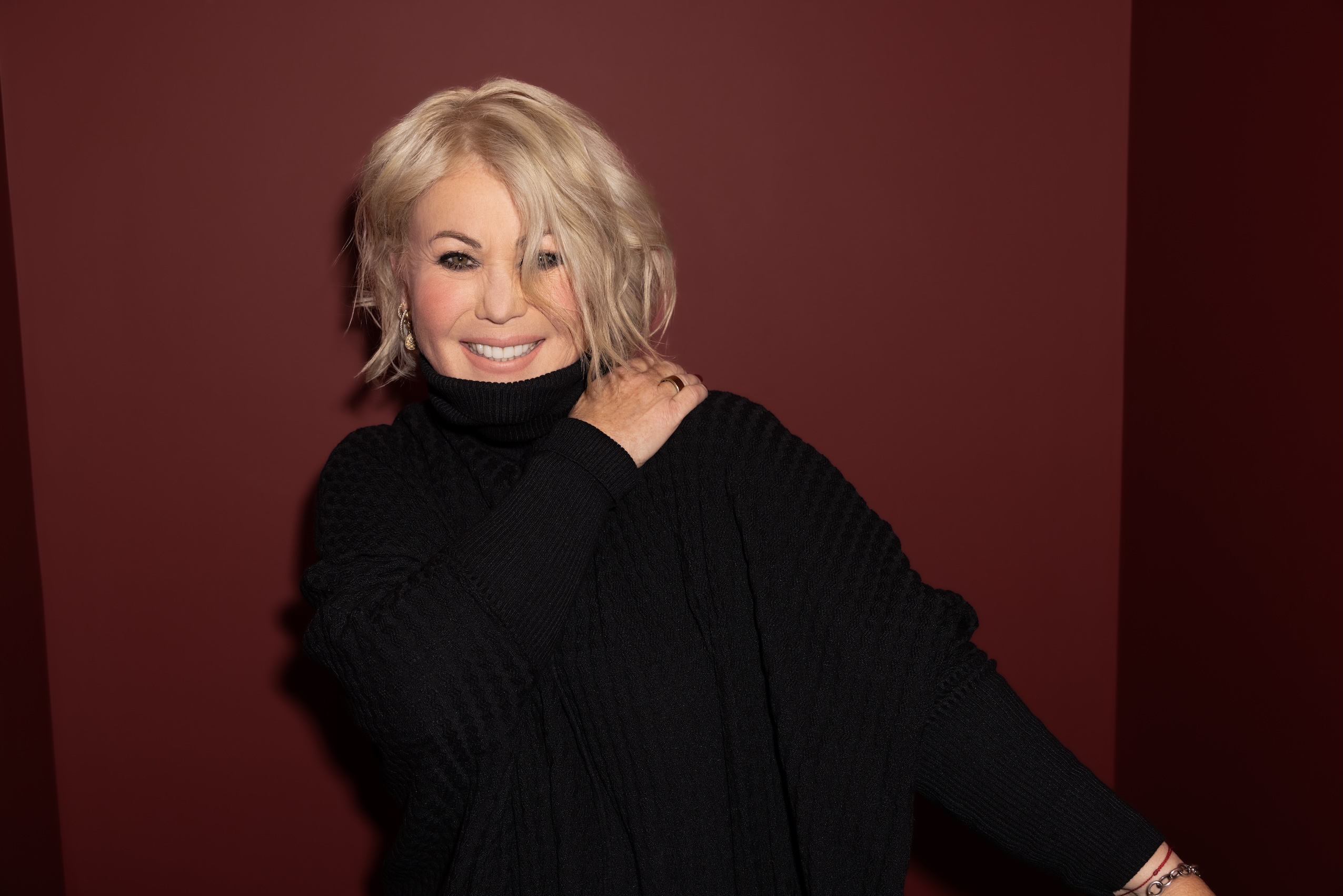 Scenic announces 2027 sailing date for hosted voyage with Jann Arden
